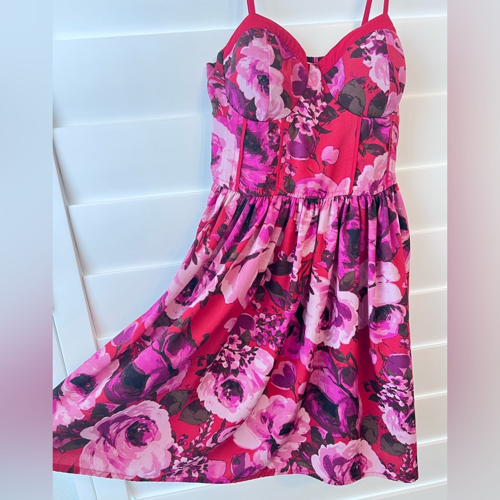 BOG Collective floral dress - Picture 2 of 11